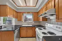 196 E 58TH AVENUE - thumbnail 34