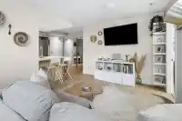 220 1783 MANITOBA STREET - thumbnail 1