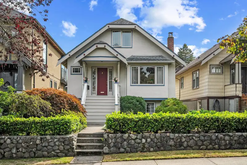 3692 W 19TH AVENUE - photo 1 of 33