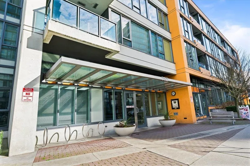 1005 7117 ELMBRIDGE WAY - photo 2 of 25