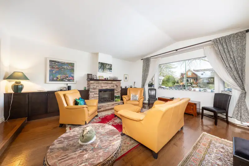 3982 W 29TH AVENUE - photo 4 of 40