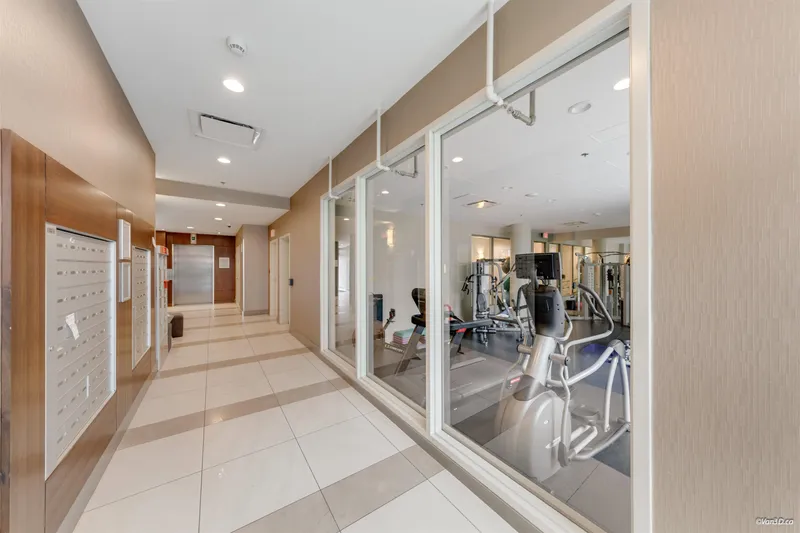 513 63 W 2ND AVENUE - photo 3 of 23