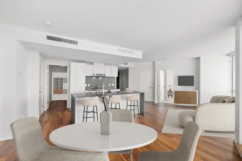 1505 8555 GRANVILLE STREET - photo 4 of 25