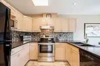 24 9727 152B STREET - thumbnail 16