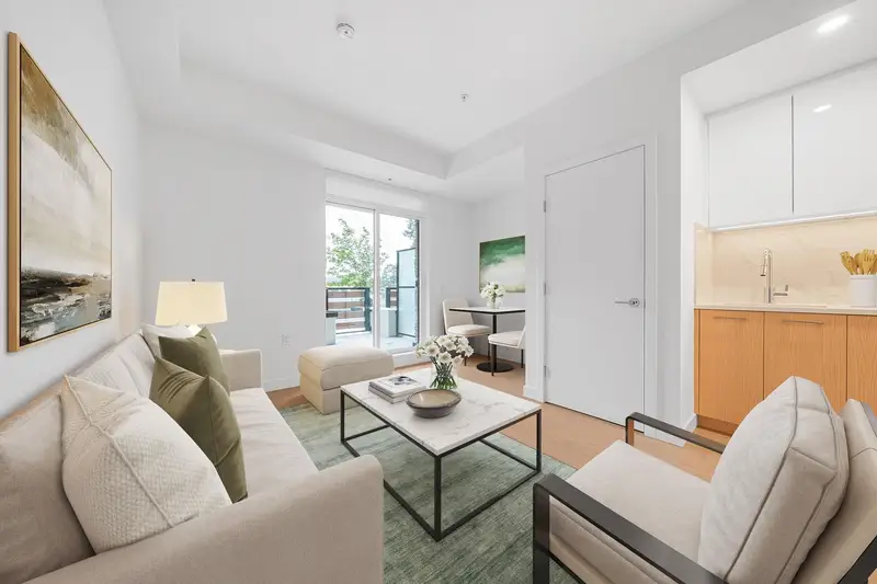 111 150 JAMES ROAD - photo 3 of 21