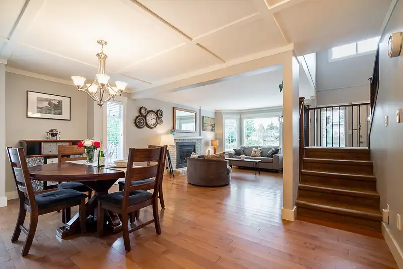 1142 161A STREET - photo 1 of 40
