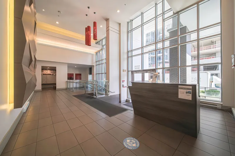 3708 13325 102A AVENUE - photo 3 of 25