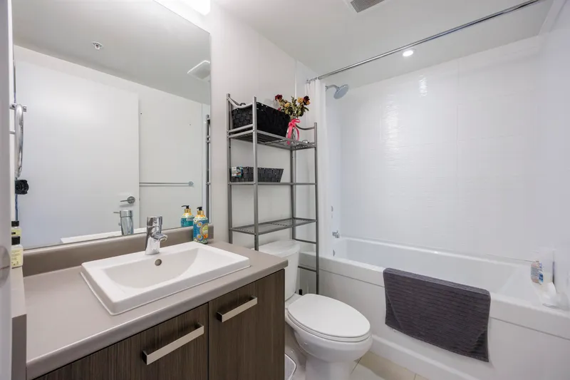 3708 13325 102A AVENUE - photo 4 of 25