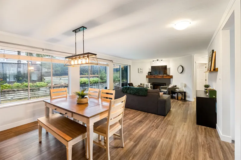 105 3080 TOWNLINE ROAD - photo 3 of 25