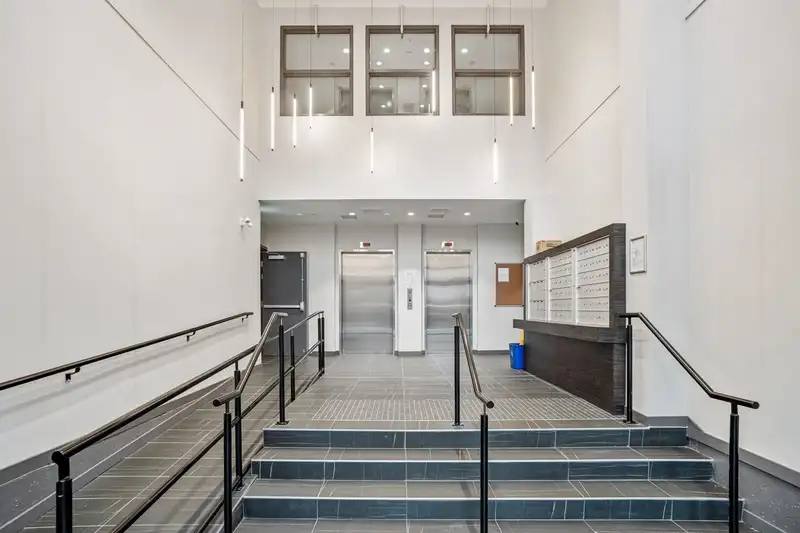202 14257 103A AVENUE - photo 2 of 7