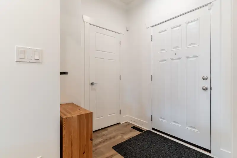 6741 184 STREET - photo 4 of 40