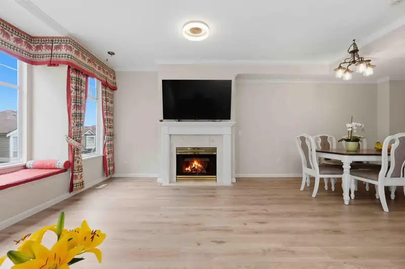 2 5950 OAKDALE ROAD - photo 3 of 34