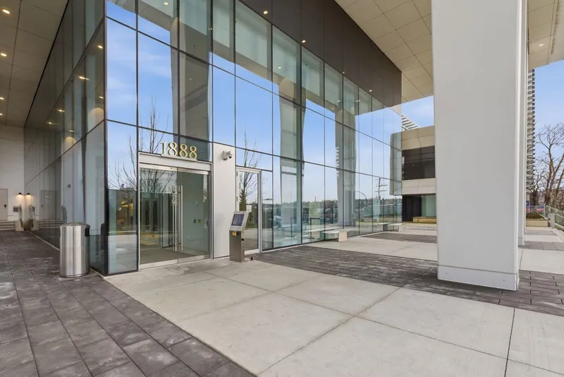 1106 1888 GILMORE AVENUE - photo 3 of 25