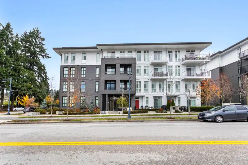 409 13929 105 BLVD - photo 1 of 23
