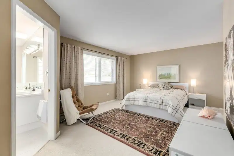 5253 BRIGANTINE ROAD - photo 4 of 32