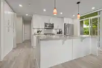 103 2565 WARE STREET - thumbnail 7