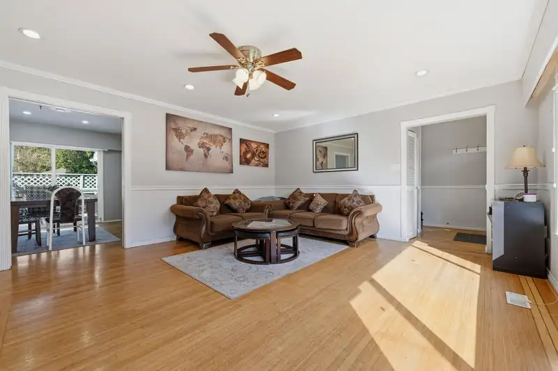 12967 98A AVENUE - photo 1 of 21