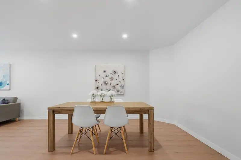 60 101 PARKSIDE DRIVE - photo 3 of 40