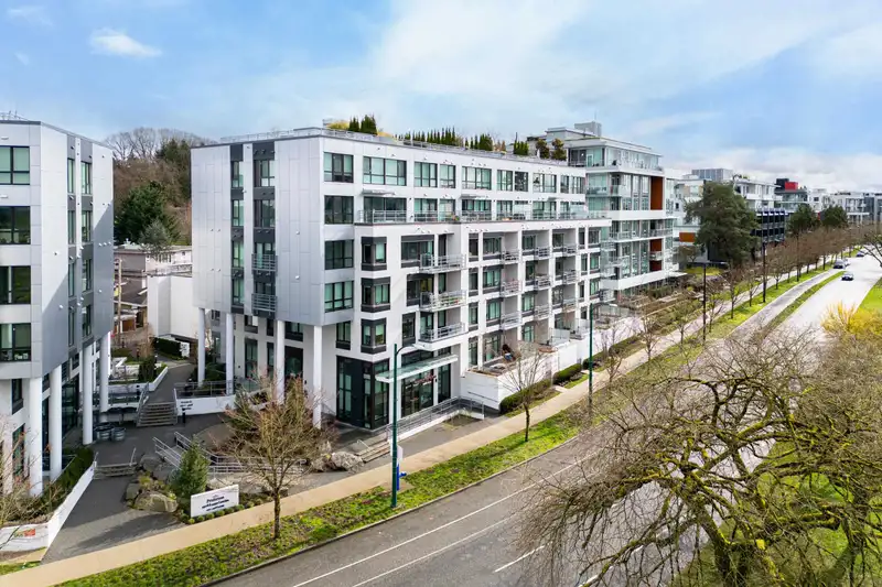 104 4932 CAMBIE STREET - photo 4 of 33