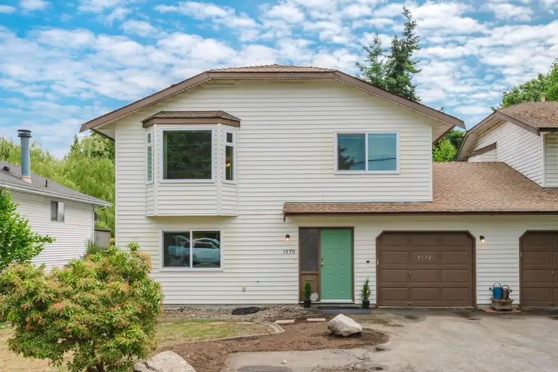 1570 161 STREET - photo 1 of 40
