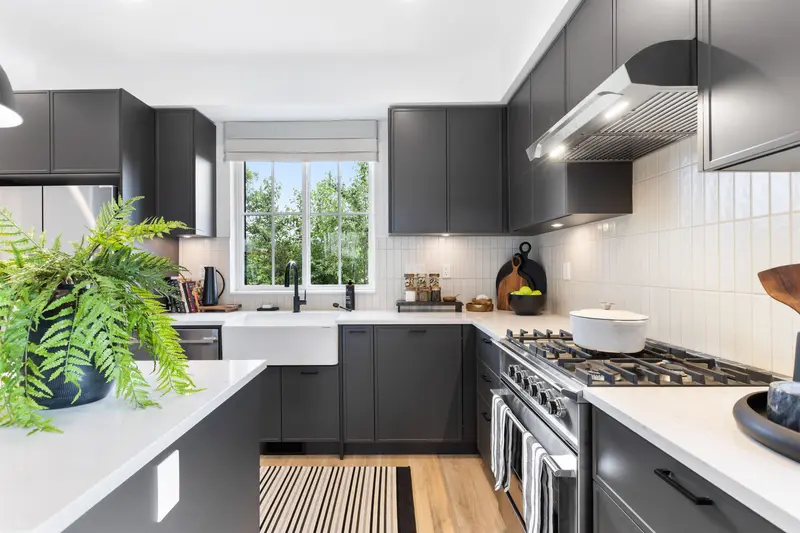 43 7918 204B STREET - photo 4 of 25