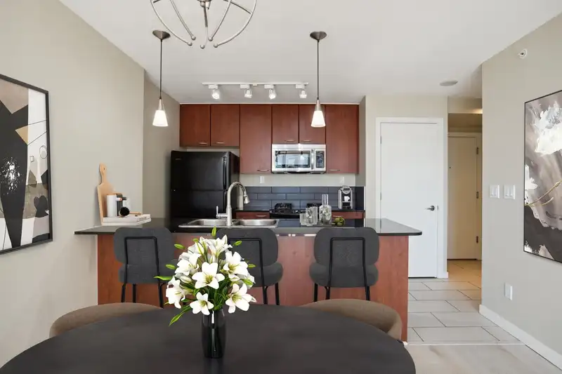 2009 7178 COLLIER STREET - photo 2 of 23