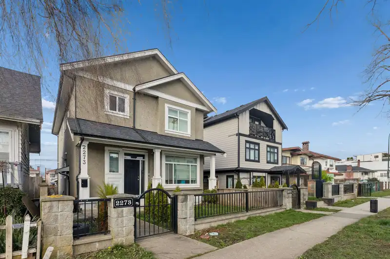 2275 E 34TH AVENUE - photo 1 of 28
