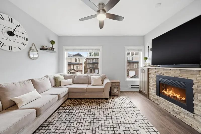 29 2950 LEFEUVRE ROAD - photo 4 of 25