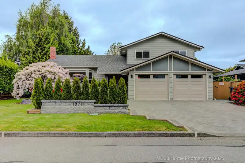 10711 ARGENTIA DRIVE - photo 1 of 40