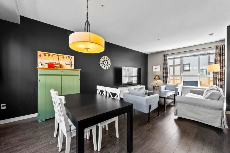 13 7848 209 STREET - photo 4 of 25