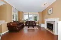 2995 PINETREE CLOSE - thumbnail 4
