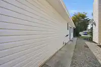 11932 237A STREET - thumbnail 40