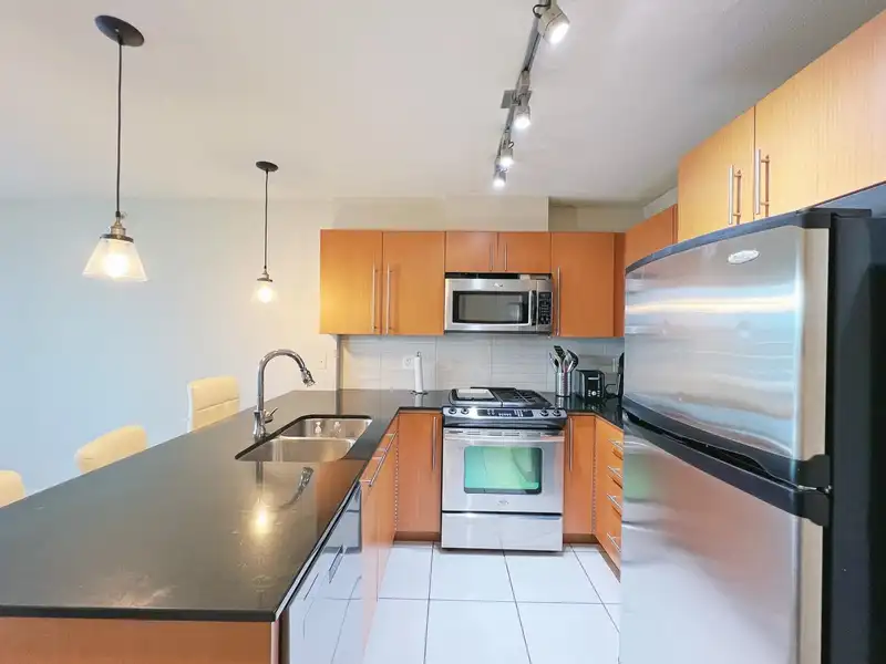 1808 4888 BRENTWOOD DRIVE - photo 4 of 21