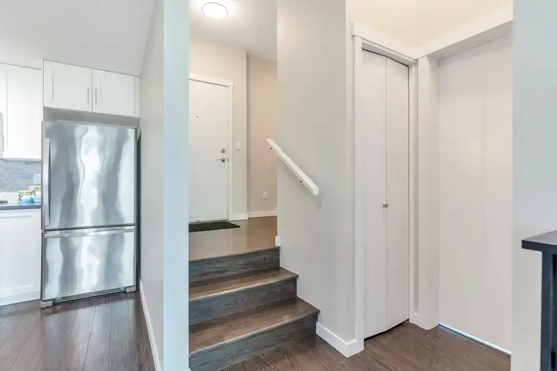 215 2855 156 STREET - photo 3 of 40