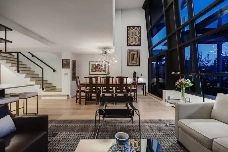 PH7 1688 ROBSON STREET - photo 3 of 38