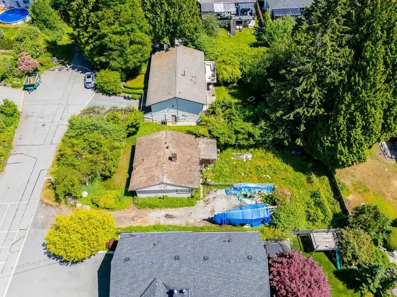 2465 KEATS ROAD - photo 4 of 19