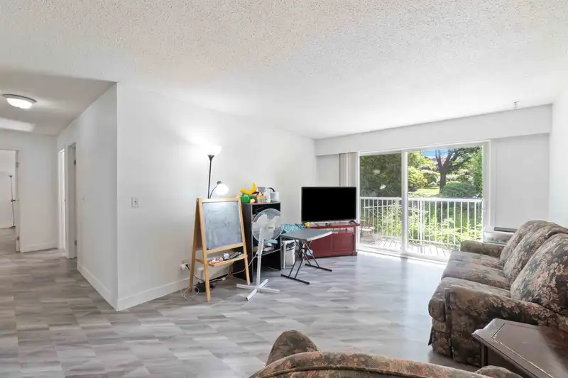 106 32870 GEORGE FERGUSON WAY - photo 4 of 40