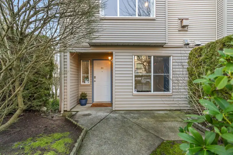 59 12449 191 STREET - photo 4 of 36