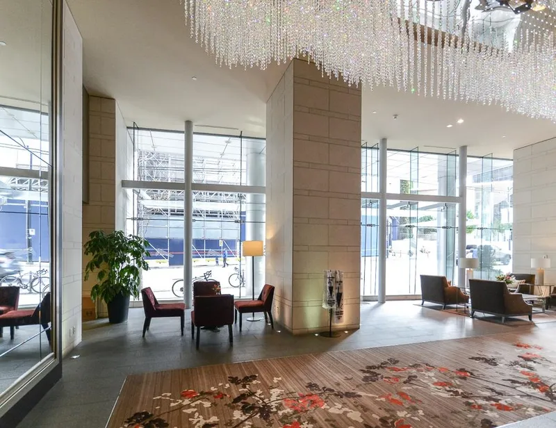 1603 667 HOWE STREET - photo 2 of 25