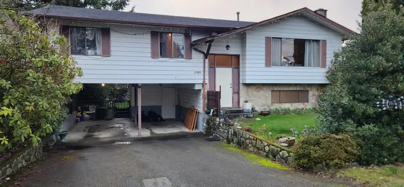 11385 86 AVENUE - photo 1 of 1