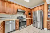 2139 W 22ND AVENUE - thumbnail 8