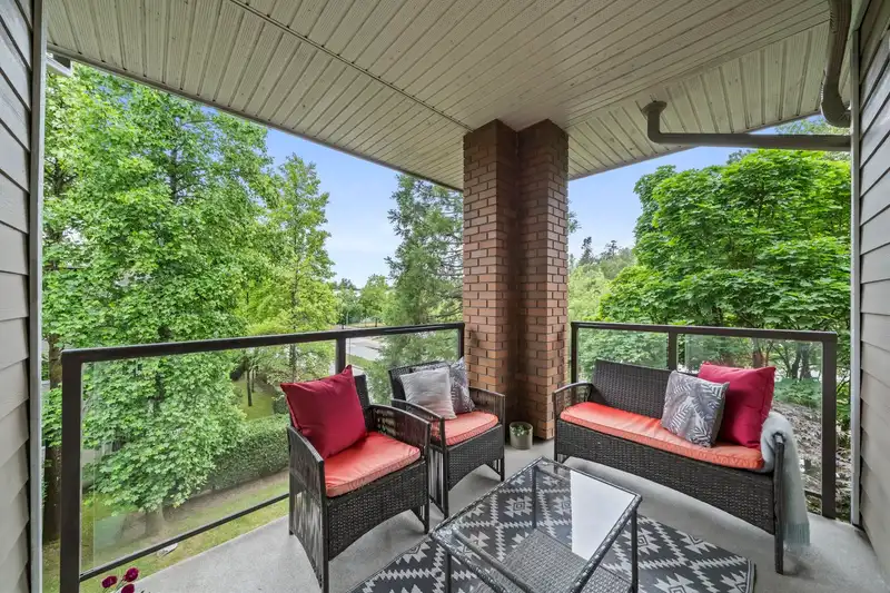 302 2488 WELCHER AVENUE - photo 4 of 25