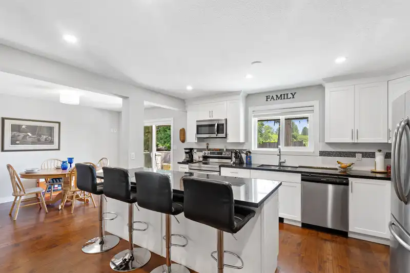 12192 234 STREET - photo 2 of 22