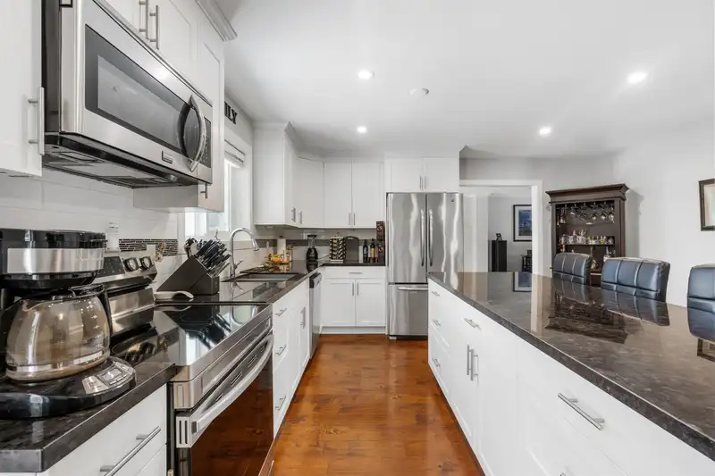 12192 234 STREET - photo 3 of 22