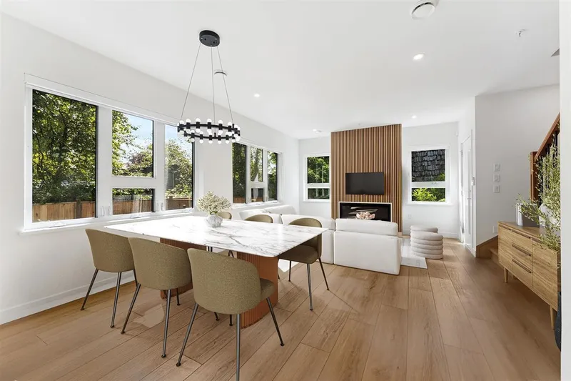 842 ST. DENIS AVENUE - photo 4 of 25