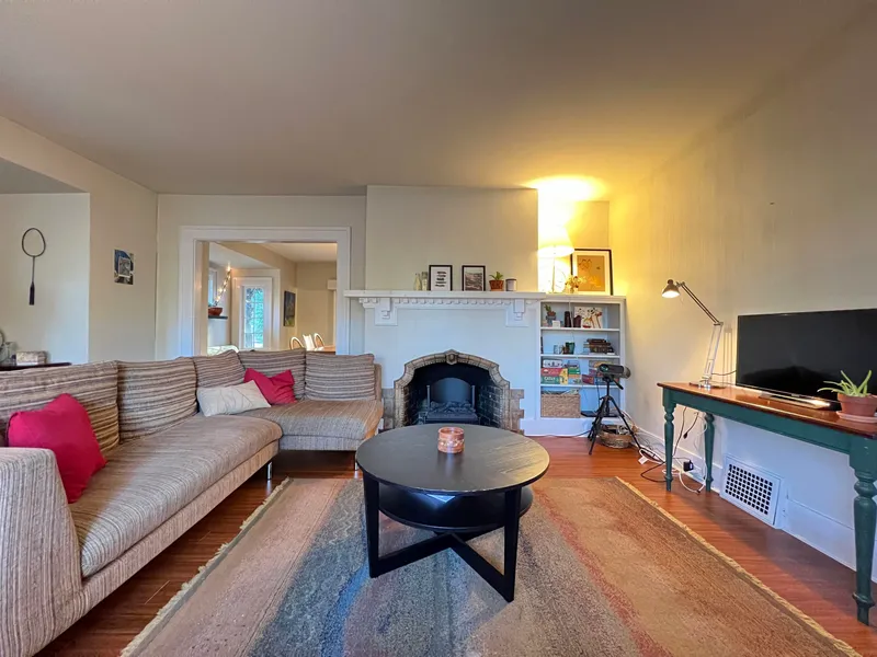 2080 W 33RD AVENUE - photo 3 of 25