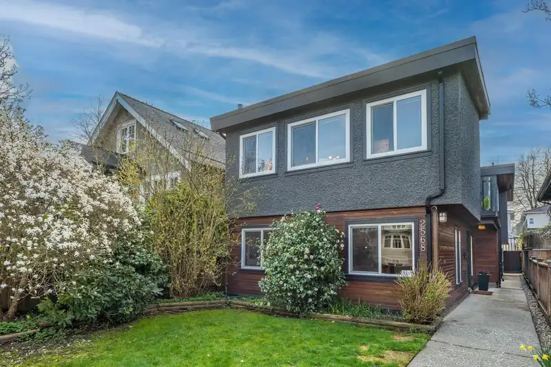 2568 NAPIER STREET - photo 1 of 26