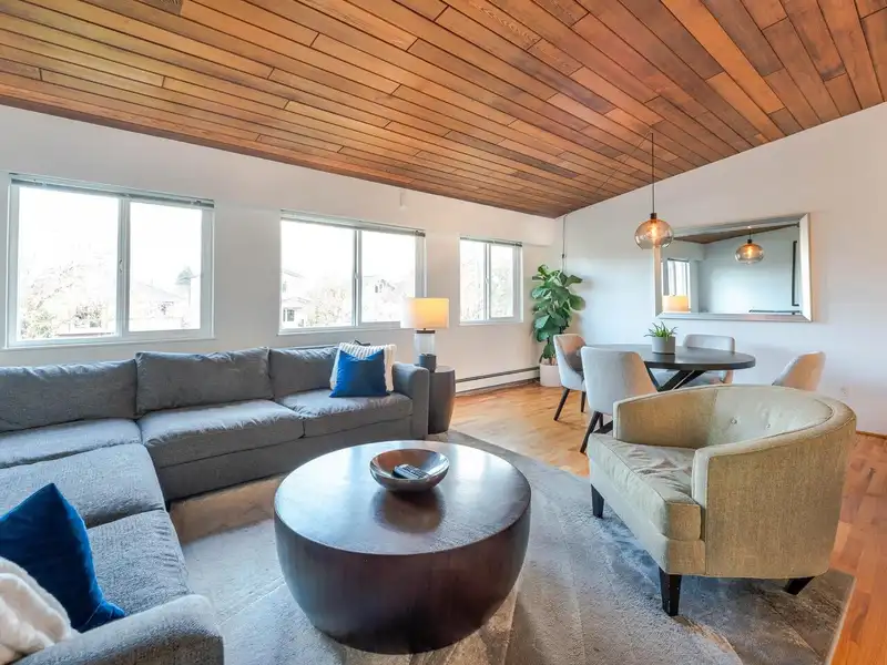 2568 NAPIER STREET - photo 3 of 26