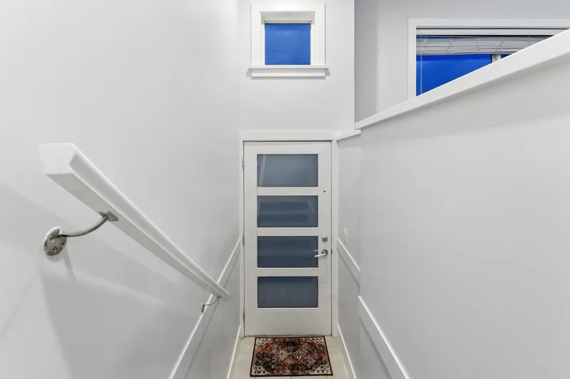 6 2505 WARE STREET - photo 2 of 24