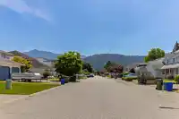 5856 GLENDALE DRIVE - thumbnail 3
